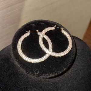 Sparkling earrings ‼️